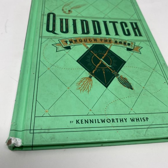 Harry Potter Wizarding World Book Lot of 6 - Picture 4 of 13